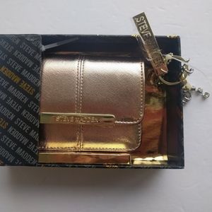 Steve Madden Bags - Steve Madden Accordion Wallet Key Fob Rose Gold Steve Madden Bags - Steve Madden Accordion Wallet Key Fob Rose Gold